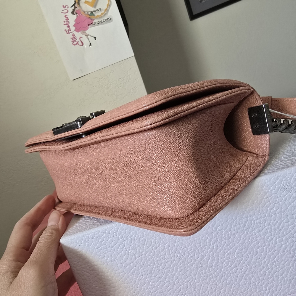 Chanel boy pink caviar small bag - Picture 10 of 13